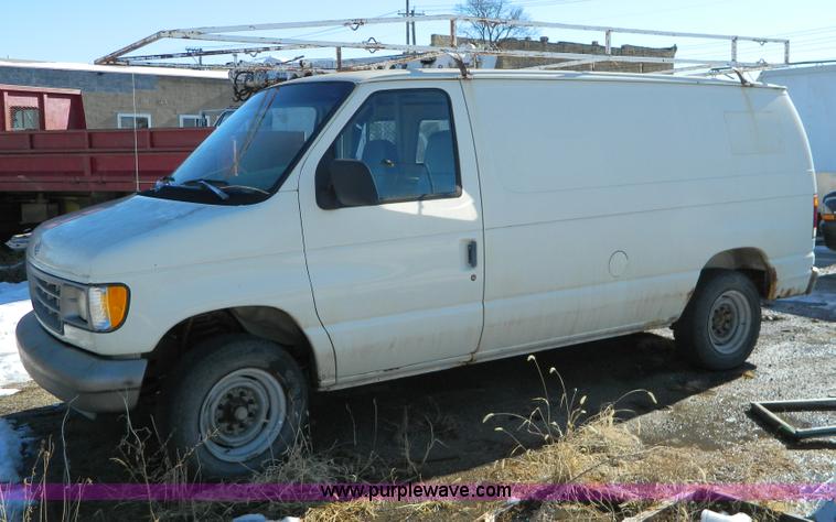 image for item D8686 1992 Ford E250 Econoline  cargo van