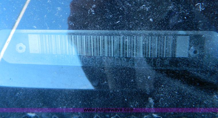 image for item D8687 1998 Chevrolet Venture  van