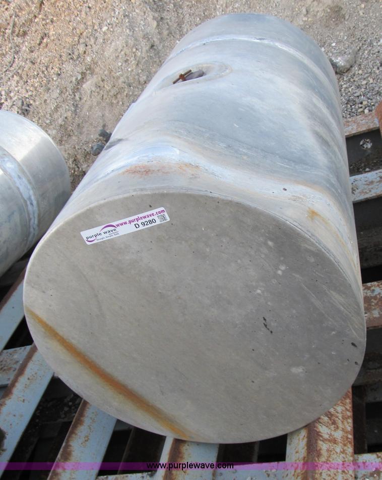 image for item D9280 90 gallon aluminum fuel tank