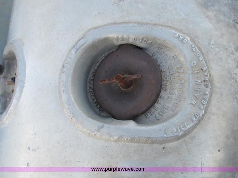 image for item D9280 90 gallon aluminum fuel tank