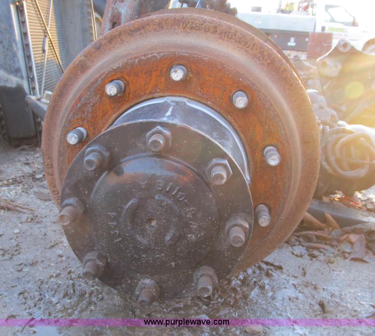 image for item D9282 2000 Freightliner FL120 rear, rear end