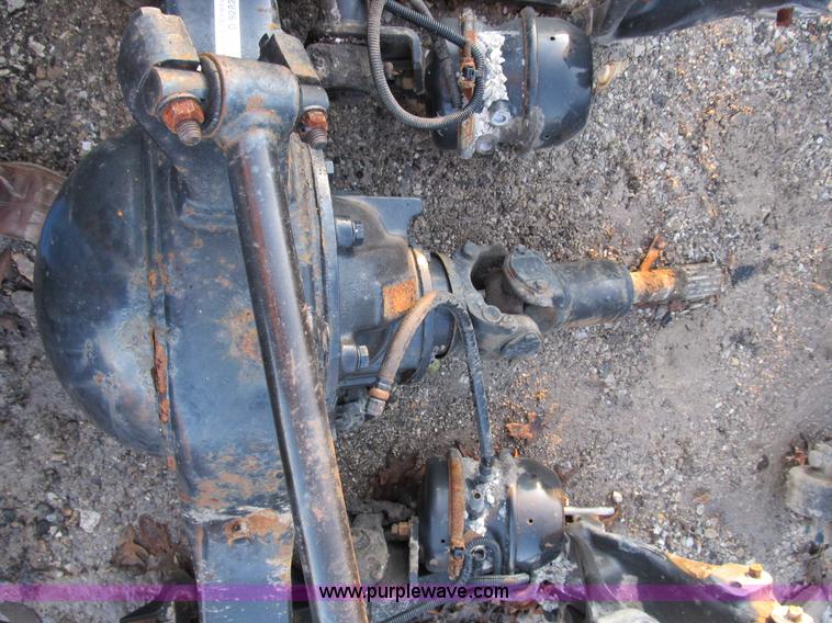 image for item D9282 2000 Freightliner FL120 rear, rear end