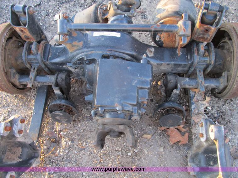 image for item D9283 2000 Freightliner FL120 front, rear end