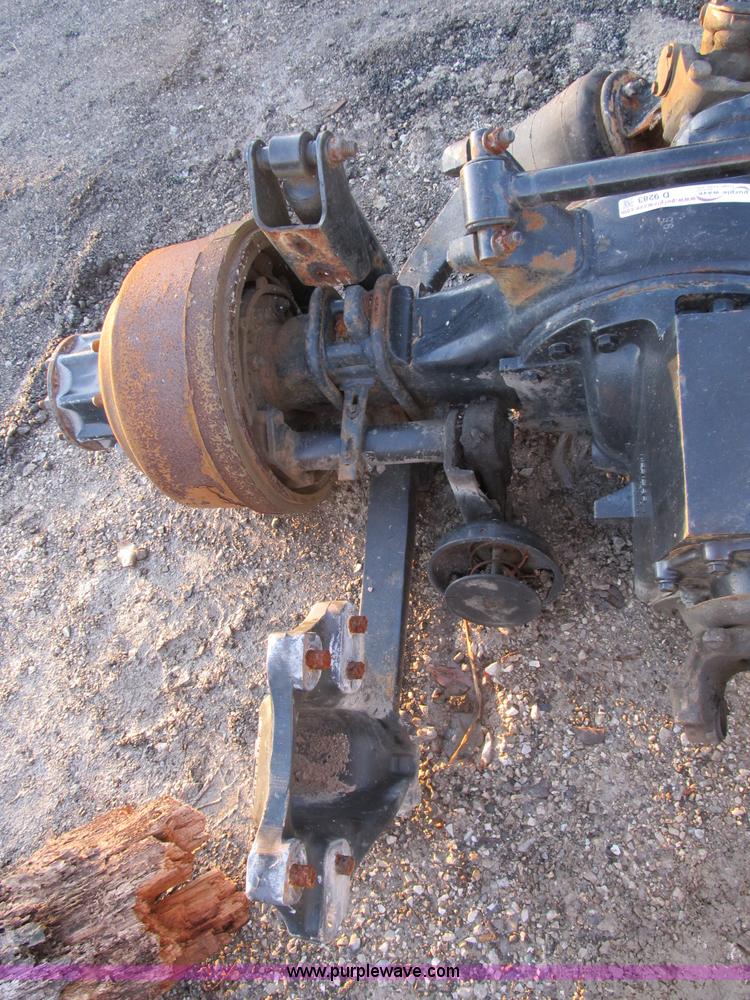 image for item D9283 2000 Freightliner FL120 front, rear end