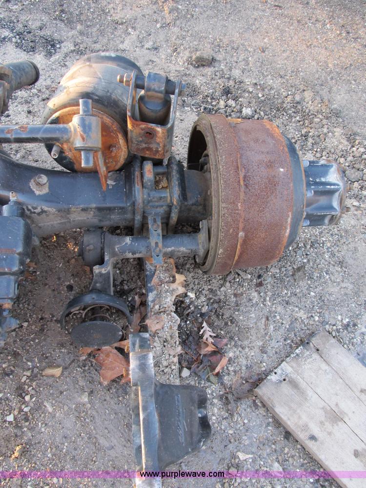 image for item D9283 2000 Freightliner FL120 front, rear end