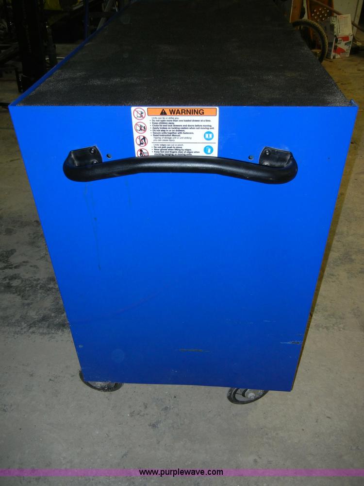 image for item H9249 Snap On Classic 78 portable toolbox