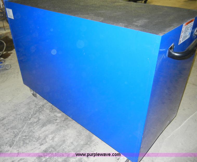 image for item H9249 Snap On Classic 78 portable toolbox