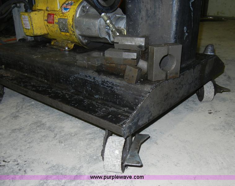 image for item J9252 Yellow Jacket pipe bender