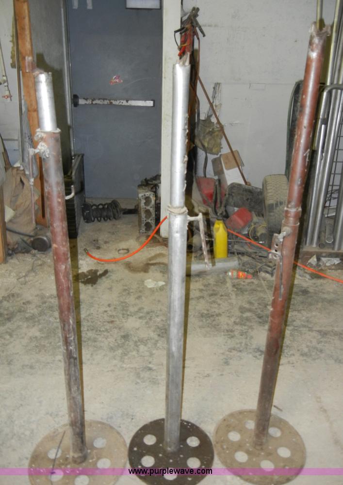 image for item J9252 Yellow Jacket pipe bender