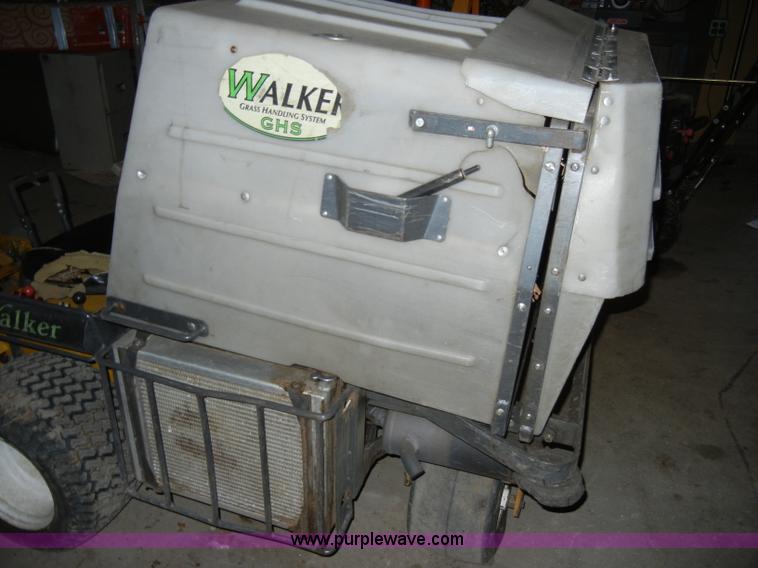 image for item J9270 Walker MTL lawn mower