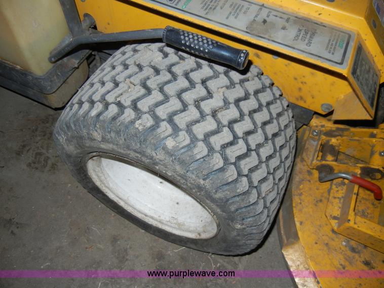 image for item J9270 Walker MTL lawn mower