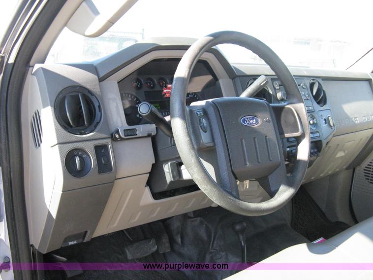 image for item A6034 2008 Ford F350 XL Super Duty service truck