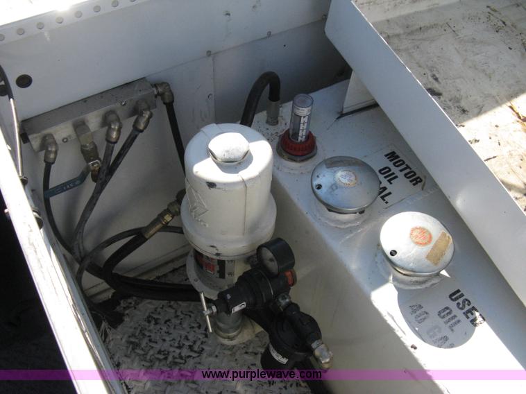 image for item A6034 2008 Ford F350 XL Super Duty service truck