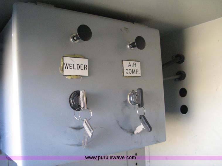 image for item A6034 2008 Ford F350 XL Super Duty service truck