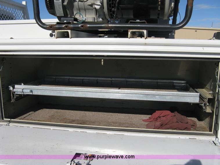 image for item A6034 2008 Ford F350 XL Super Duty service truck