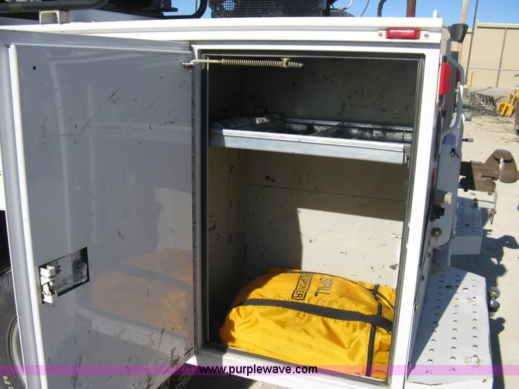 image for item A6034 2008 Ford F350 XL Super Duty service truck