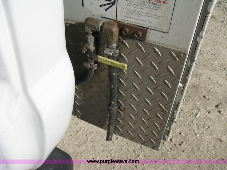 image for item A6034 2008 Ford F350 XL Super Duty service truck