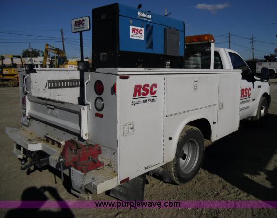 image for item B2165 2005 Ford F350 Super Duty service truck