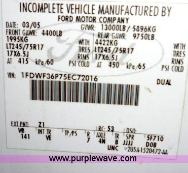 image for item B2165 2005 Ford F350 Super Duty service truck