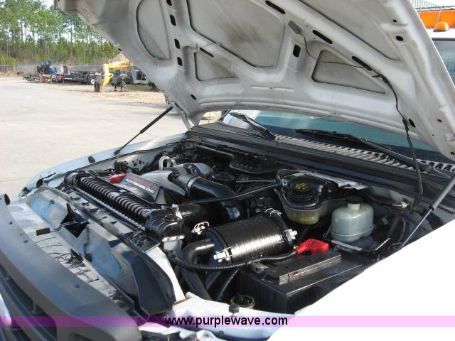 image for item B2166 2005 Ford F350 Super Duty service truck