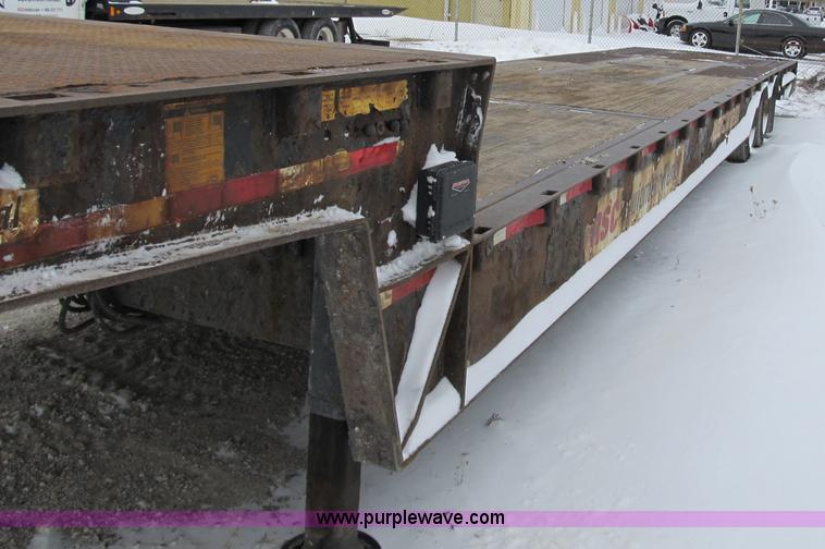 image for item B2585 2007 Ledwell 48' hydratail trailer