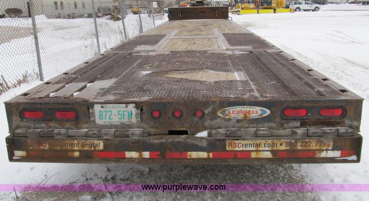 image for item B2585 2007 Ledwell 48' hydratail trailer
