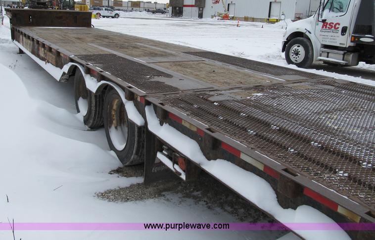 image for item B2585 2007 Ledwell 48' hydratail trailer