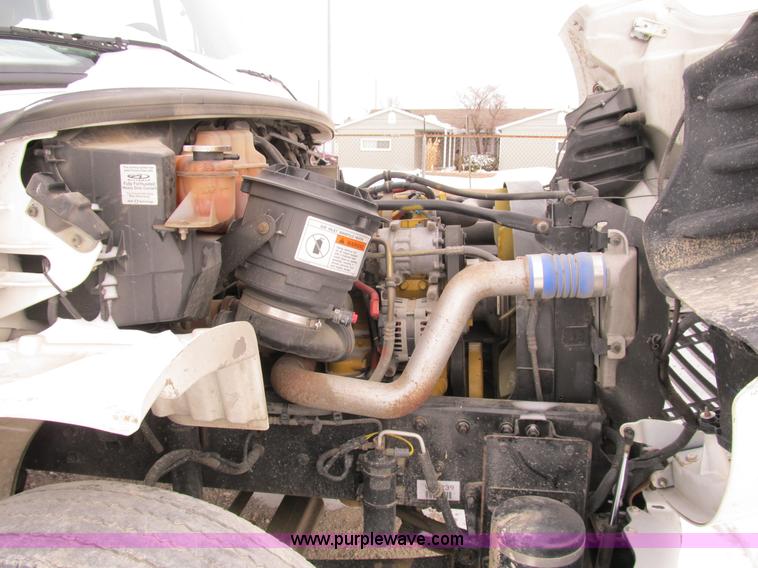 image for item B2586 2006 Freightliner M2 106 rollback truck