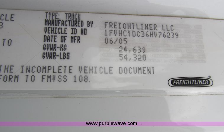 image for item B2586 2006 Freightliner M2 106 rollback truck