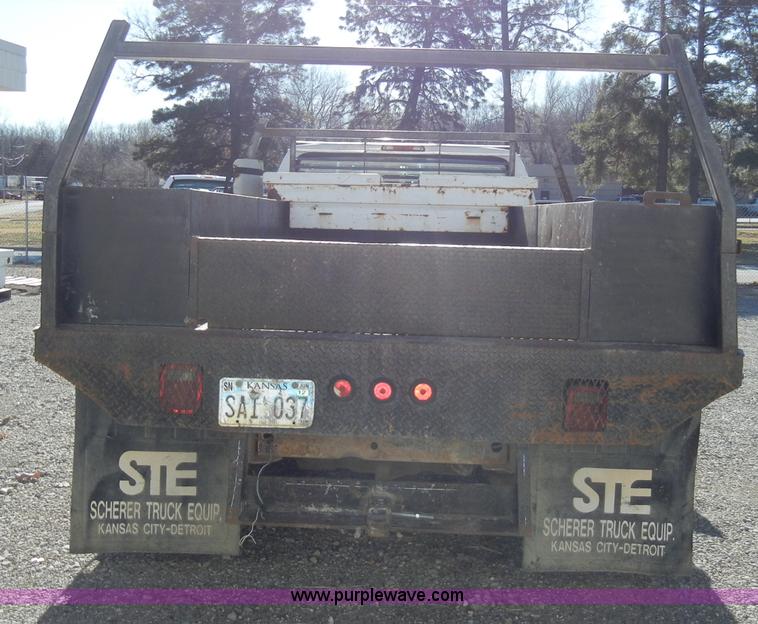 image for item A3384 1996 Ford F350 XL pickup truck