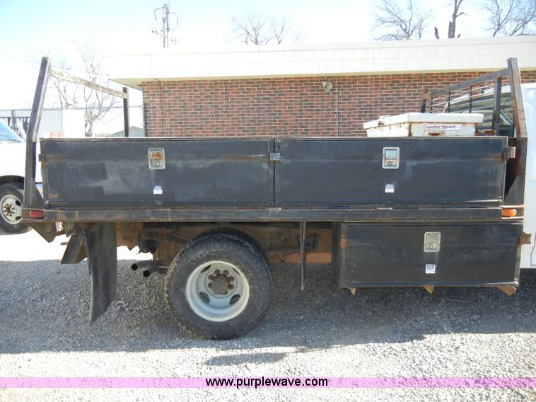 image for item A3384 1996 Ford F350 XL pickup truck