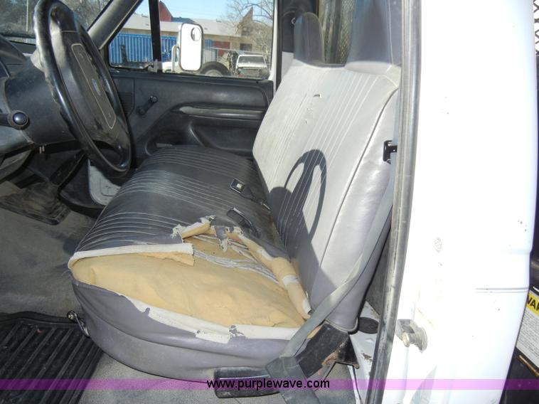 image for item A3385 1992 Ford F350 Custom pickup truck