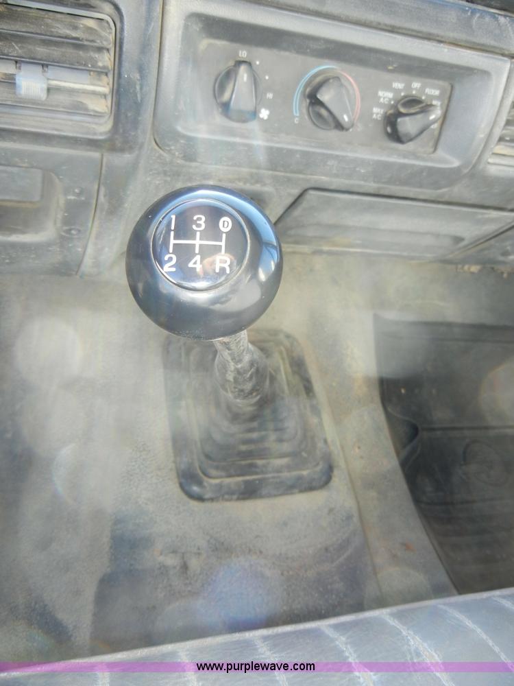 image for item A3385 1992 Ford F350 Custom pickup truck