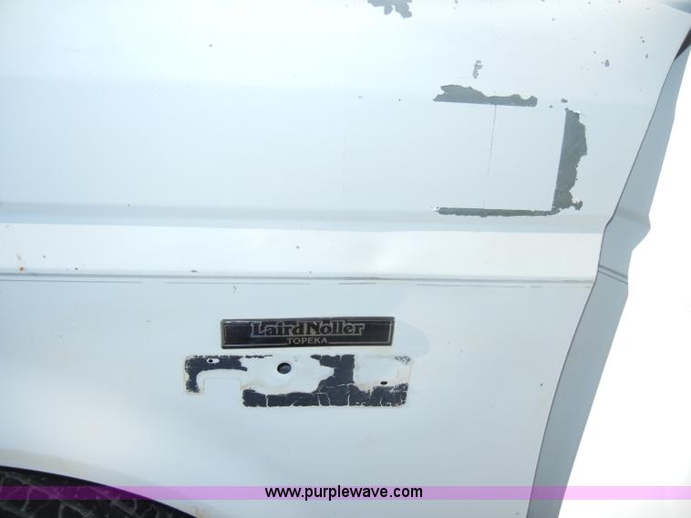 image for item A3385 1992 Ford F350 Custom pickup truck