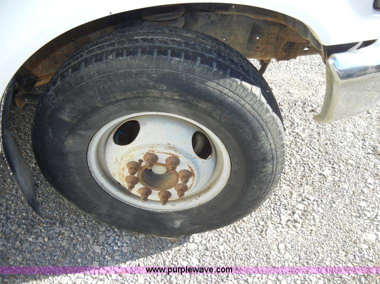 image for item A3385 1992 Ford F350 Custom pickup truck