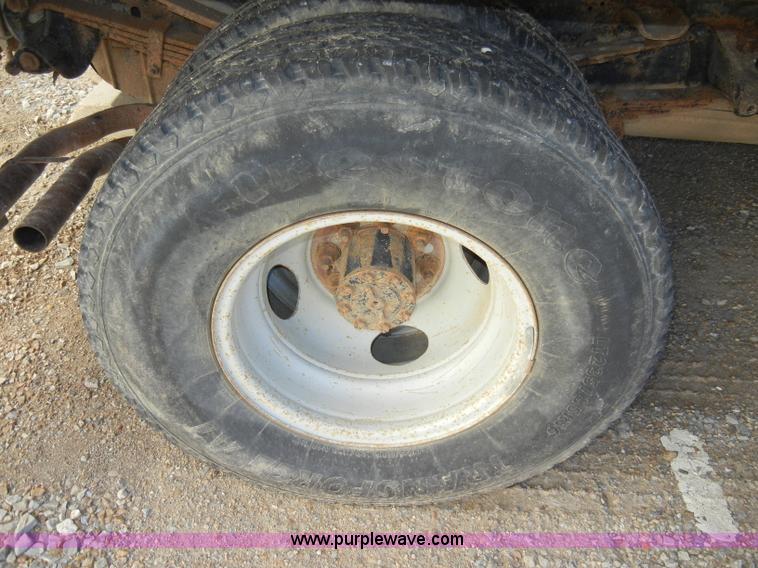 image for item A3385 1992 Ford F350 Custom pickup truck