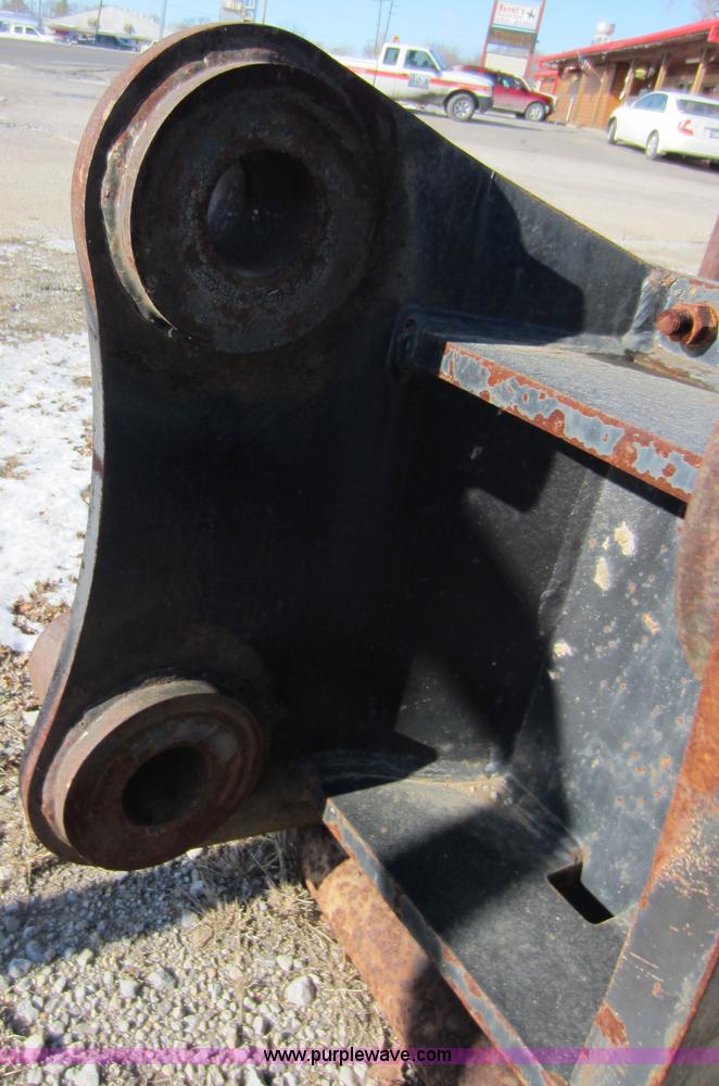 image for item A5648 Indeco Spa MES2500 hydraulic breaker