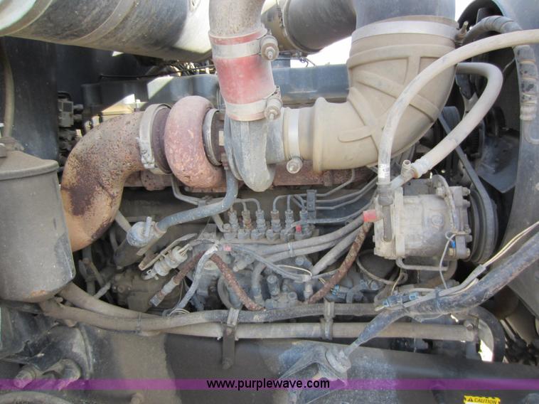 image for item A5652 1996 Mack CH613 dump truck