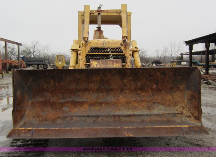 image for item A5670 1968 Caterpillar D6C dozer