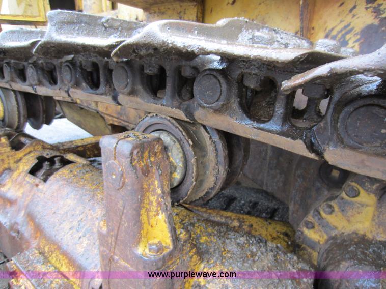 image for item A5670 1968 Caterpillar D6C dozer