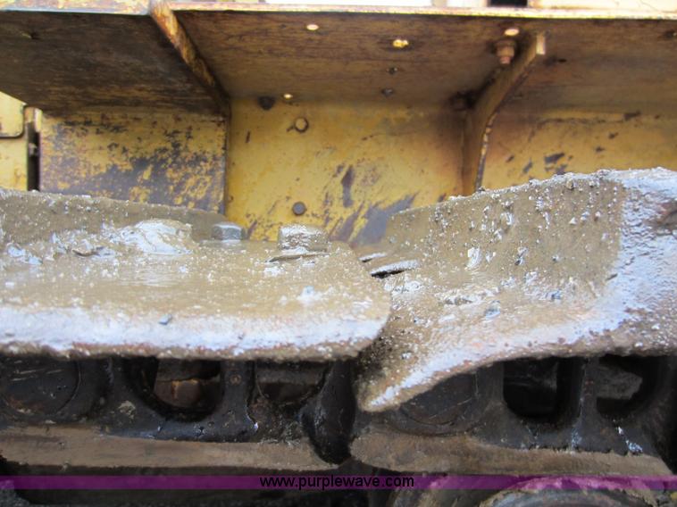 image for item A5670 1968 Caterpillar D6C dozer