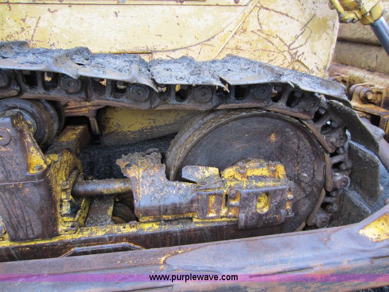 image for item A5670 1968 Caterpillar D6C dozer
