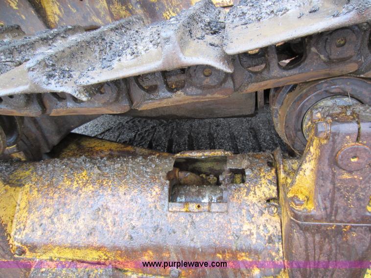 image for item A5670 1968 Caterpillar D6C dozer