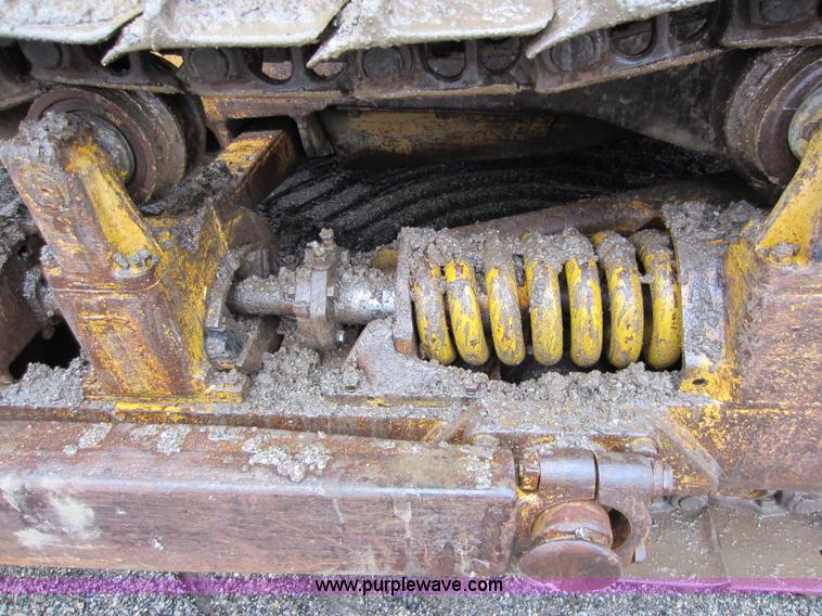 image for item A5671 1967 Caterpillar D6C dozer