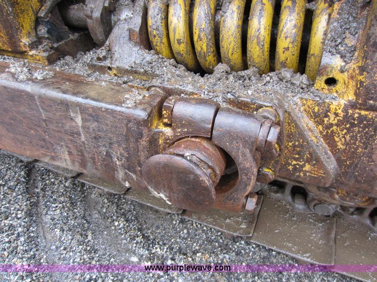 image for item A5671 1967 Caterpillar D6C dozer