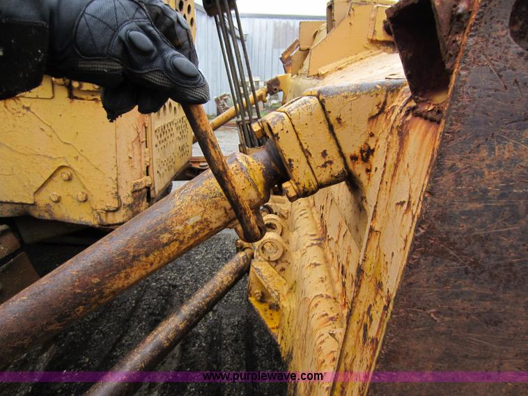 image for item A5671 1967 Caterpillar D6C dozer