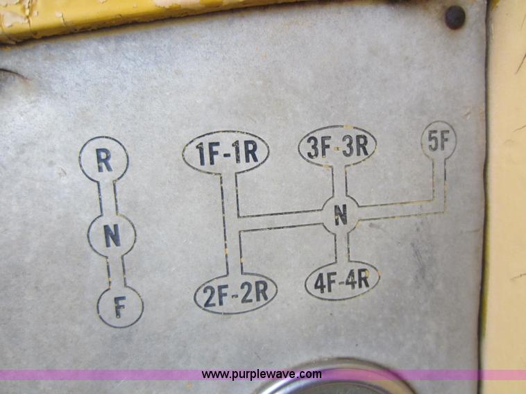 image for item A5671 1967 Caterpillar D6C dozer