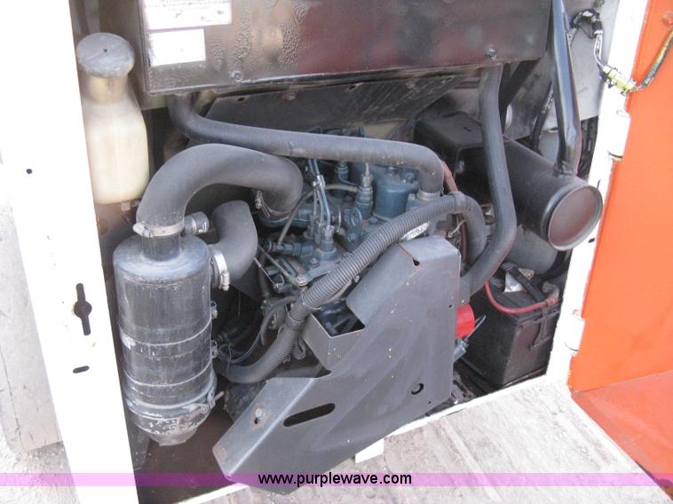 image for item A6020 1995 Bobcat 553 skid steer