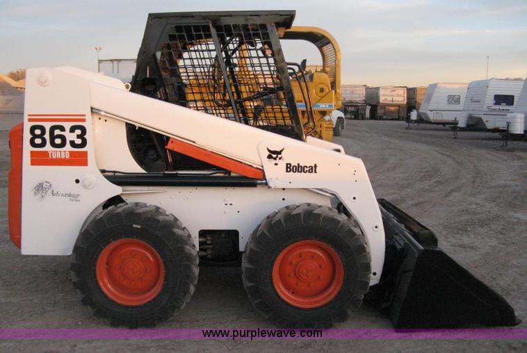 image for item A6021 1999 Bobcat 863 Turbo Advantage series skid steer