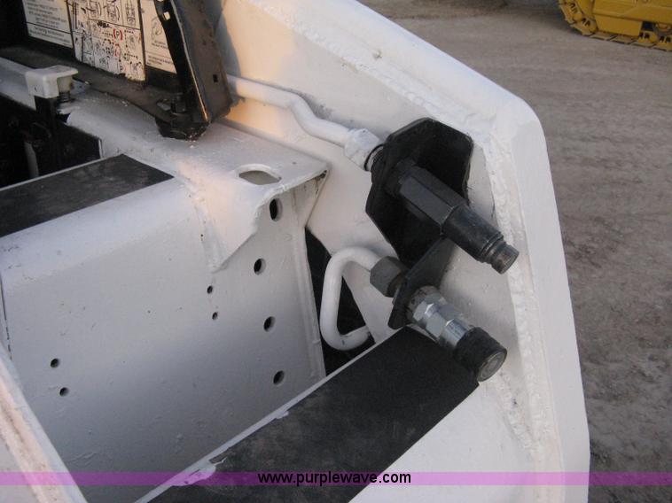 image for item A6021 1999 Bobcat 863 Turbo Advantage series skid steer